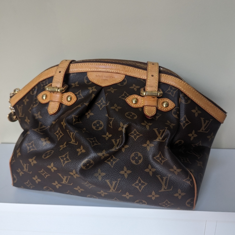 Louis Vuitton Tivoli